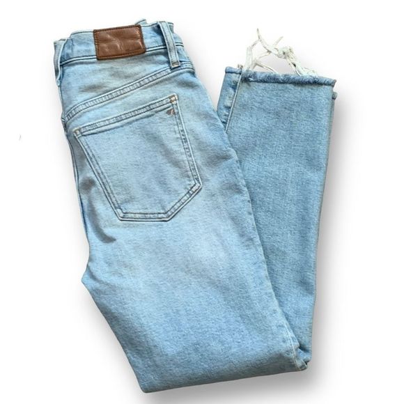 Madewell Denim - Madewell The Perfect Vintage Jean Light Wash High Rise Mom Distressed Hem Petite